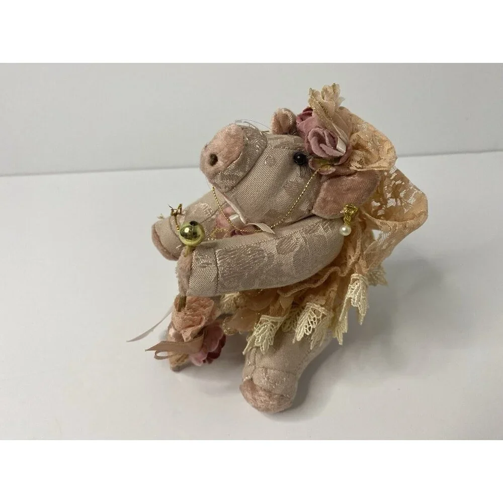 Babette Pig Doll Plush Figurine Dainty Dames Collection Lakewood‎ Pink stuffed